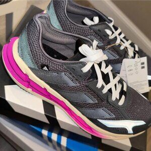 Adidas Adistar 3 woman (size 8) NEW